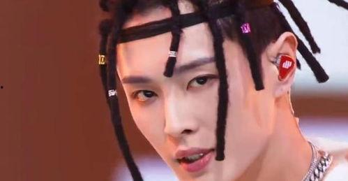 吃瓜姐贝爷,揭秘野外生存大师的传奇人生